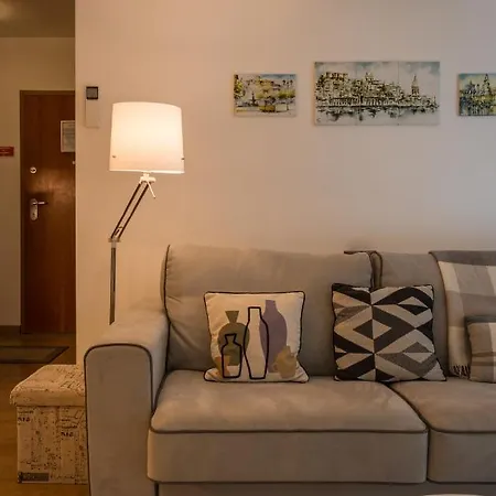 Of Principe Real Liberdade In The Heart Of With Private Parking Apartment *