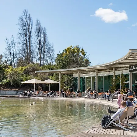 Of Principe Real Liberdade In The Heart Of With Private Parking 아파트