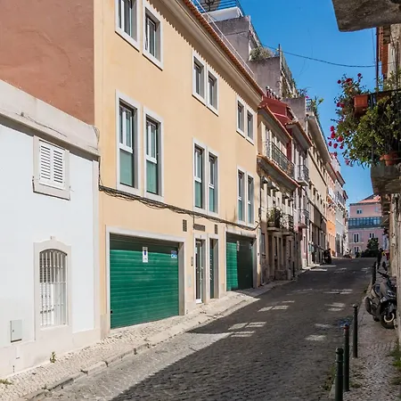 公寓 Of Principe Real Liberdade In The Heart Of With Private Parking *